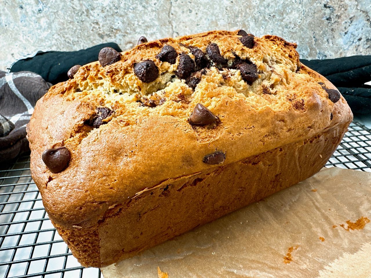 chocolate chip cookie bread