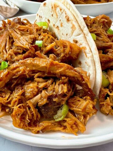 pulled pork on tortillas