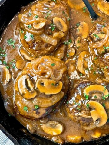 salisbury steaks with mushroom gravy
