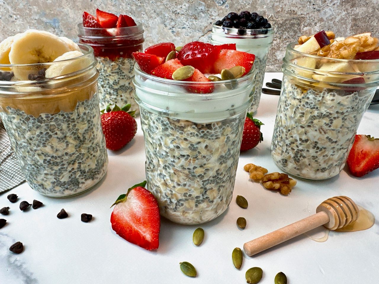 overnight oats in mason jars