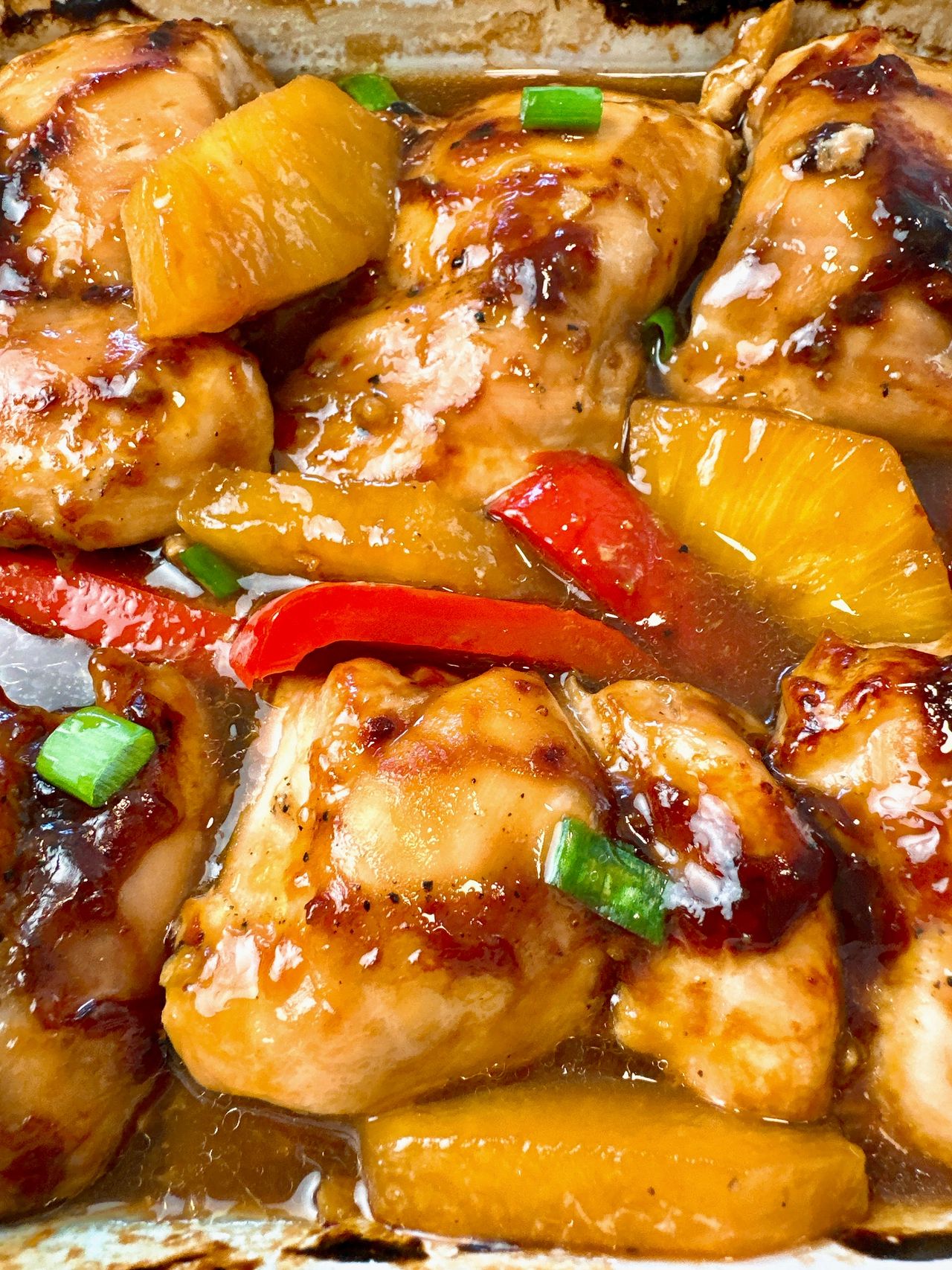 chicken with pineapples in teriyaki sauce