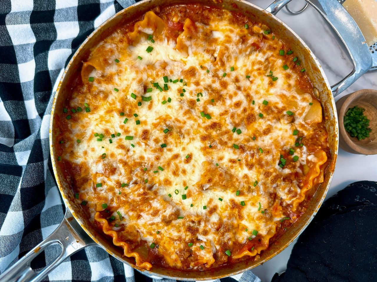 Beefy Skillet Lasagna skillet lasagna