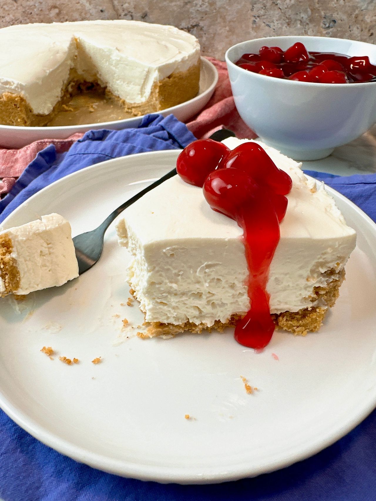 no bake cheesecake with cherry pie filling