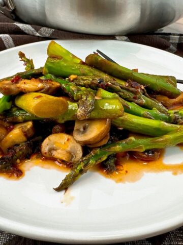 asparagus with mushrooms