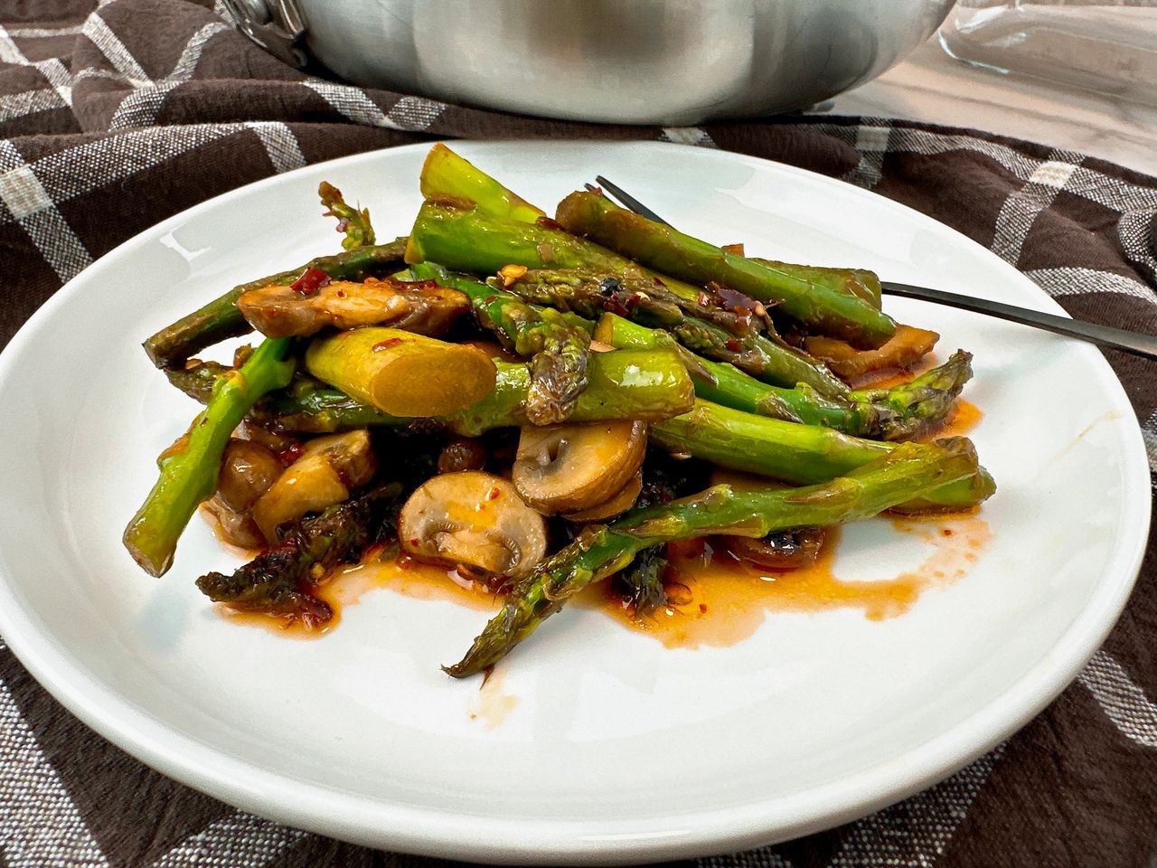 asparagus with mushrooms