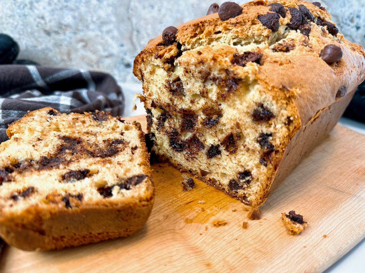 chocolate chip cookie bread