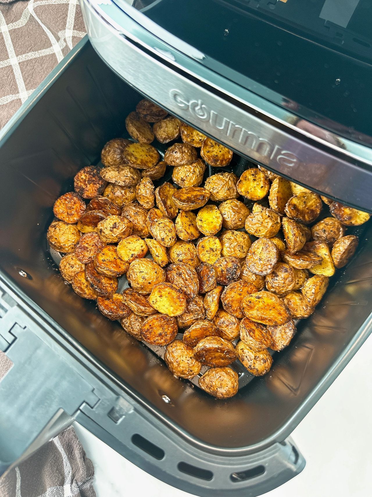 air fryer potatoes