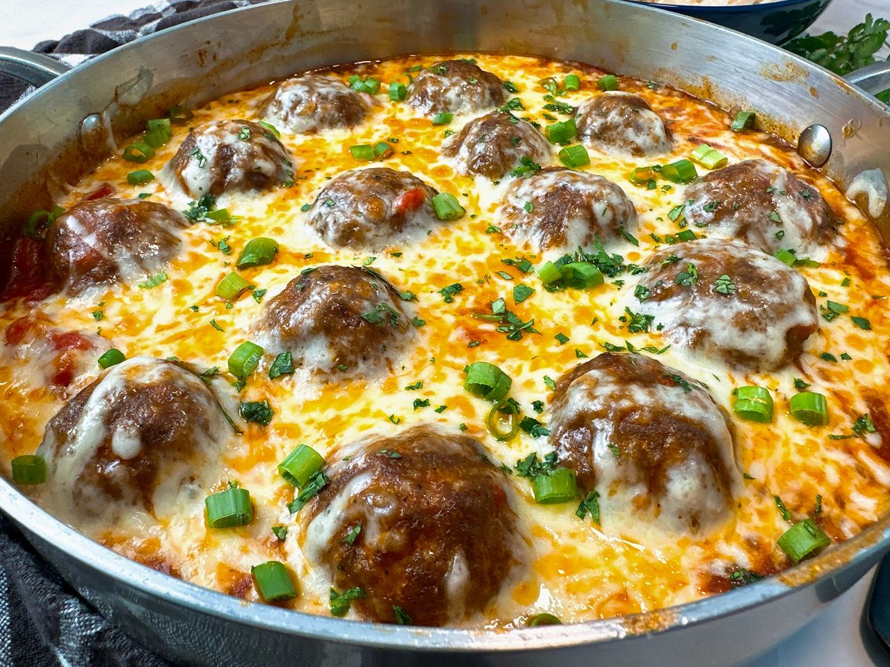 meatballs in enchilada sauce