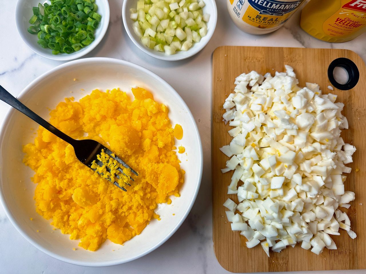 egg salad ingredients