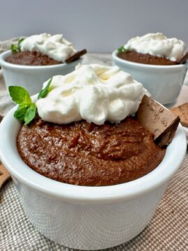 Estonian kama pudding