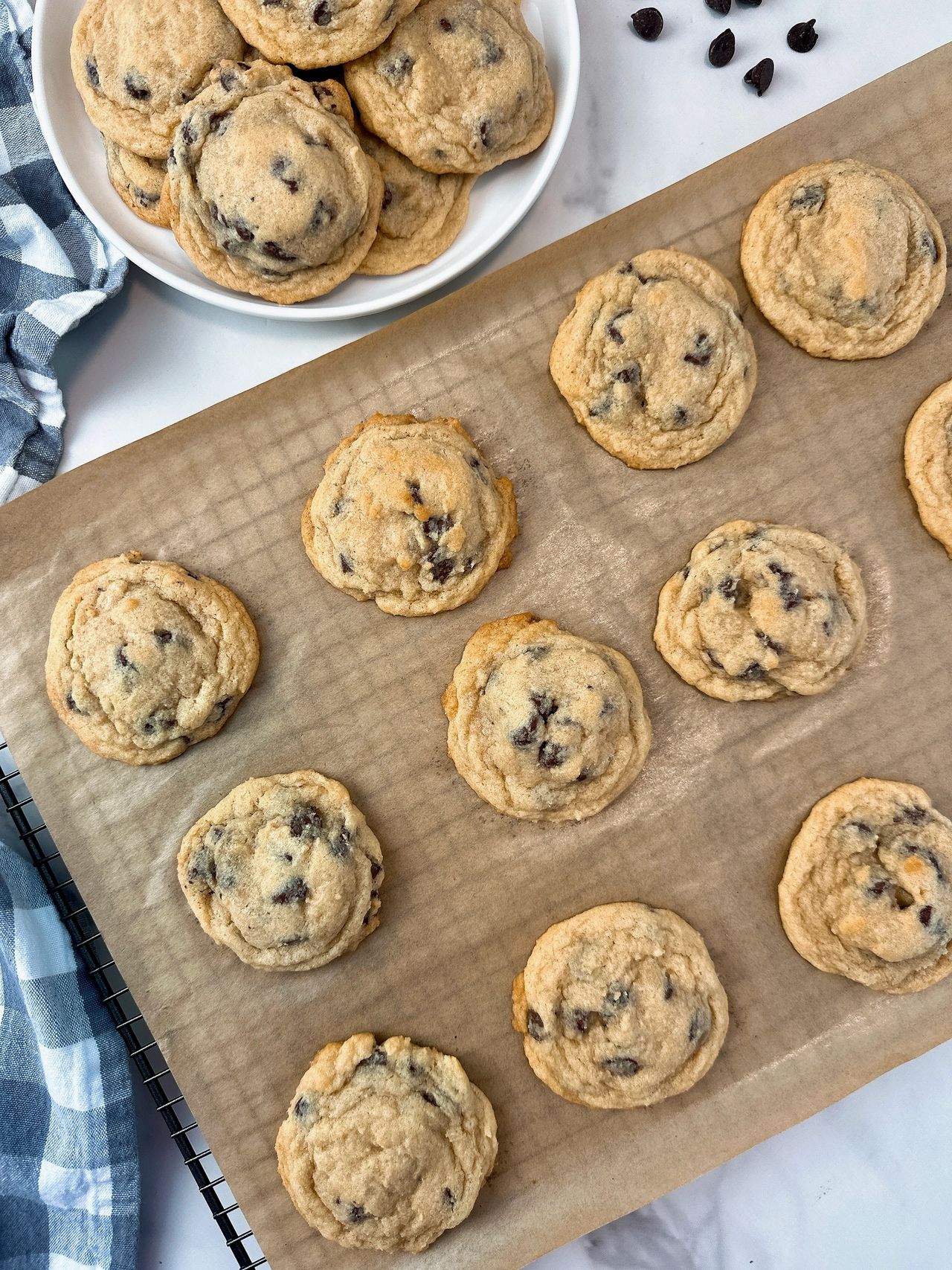 chocolate chip cookies