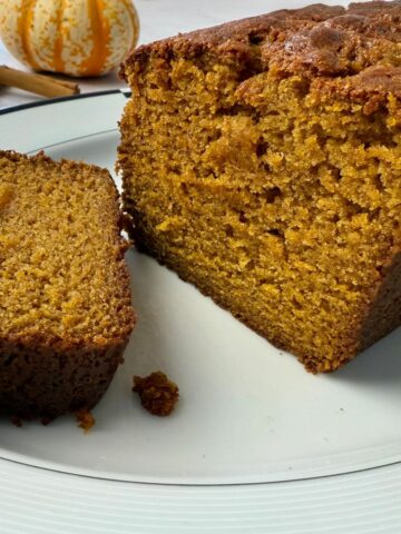Pumpkin spice loaf on a white plate