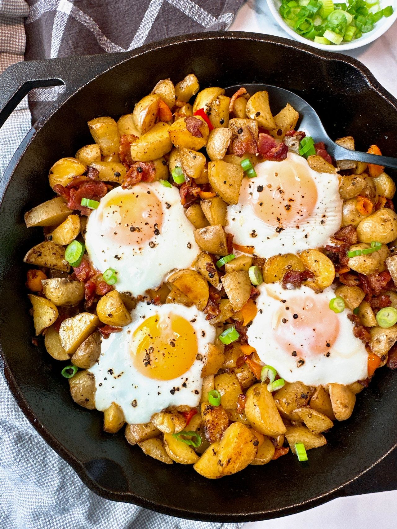 potato hash with baked eggs