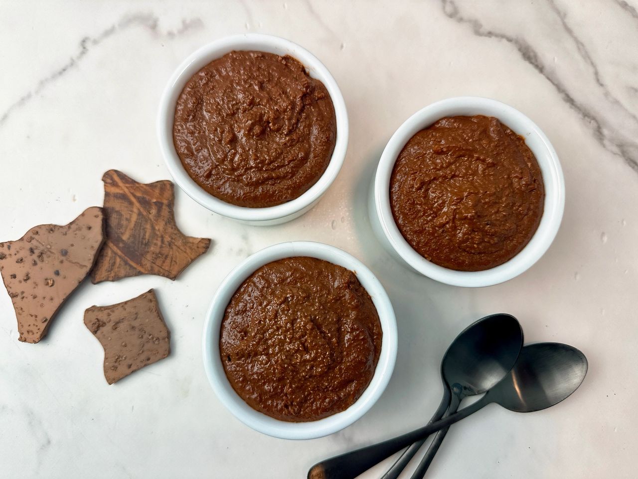 Estonian kama pudding