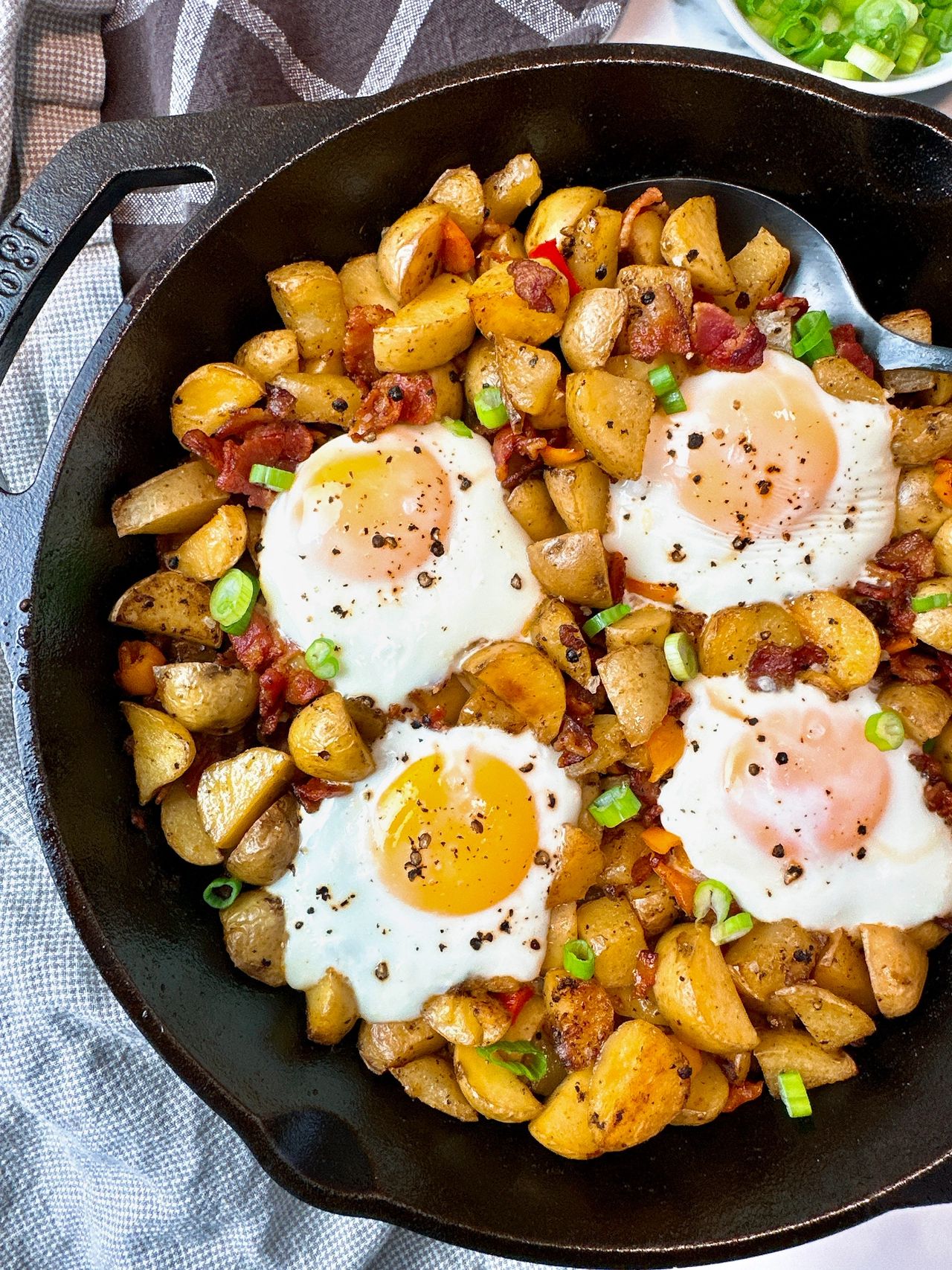 potato hash with baked eggs