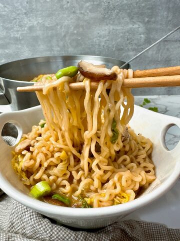 ramen noodle soup