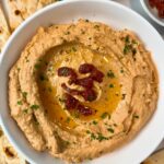 hummus with sun dried tomatoes
