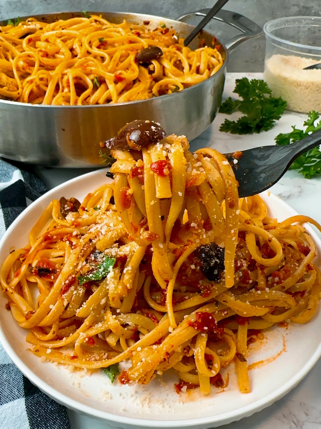 linguine with ajvar sauce
