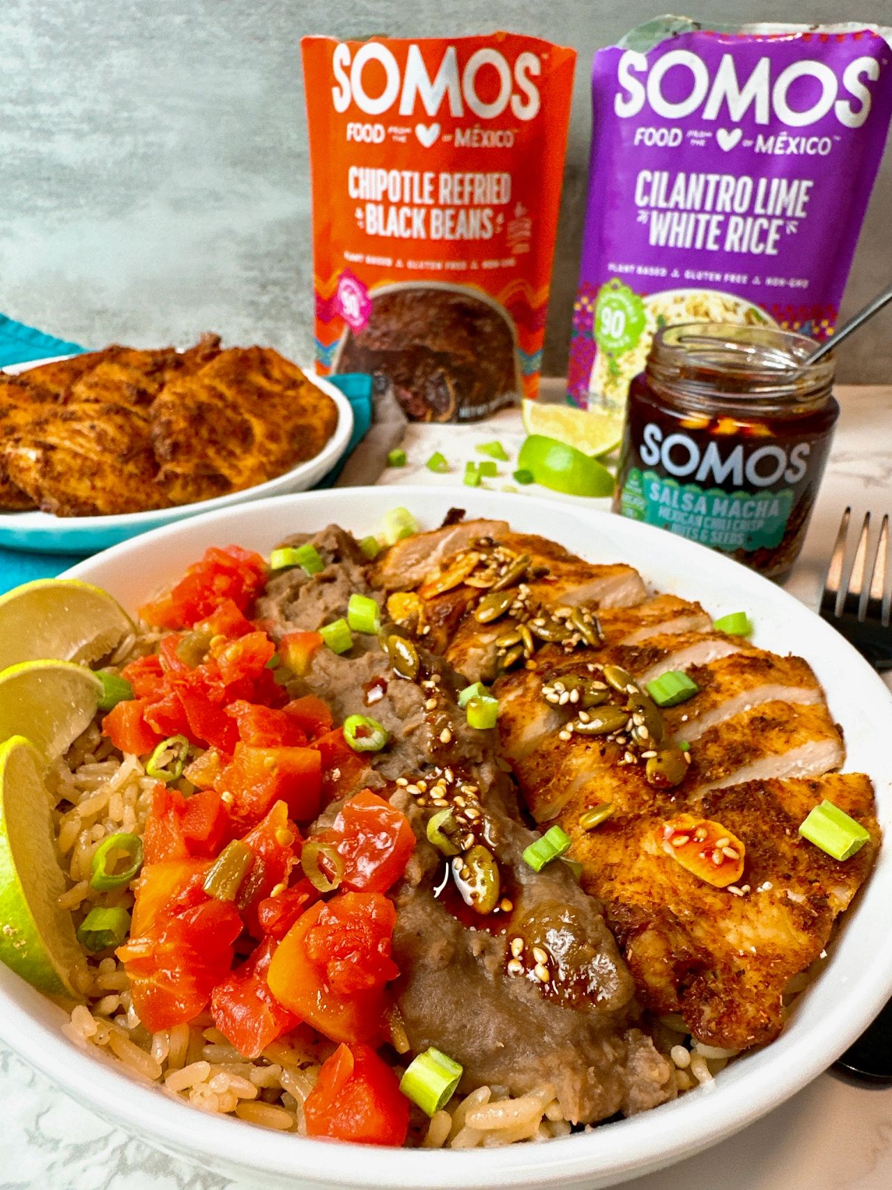 chili crisp chicken bowls