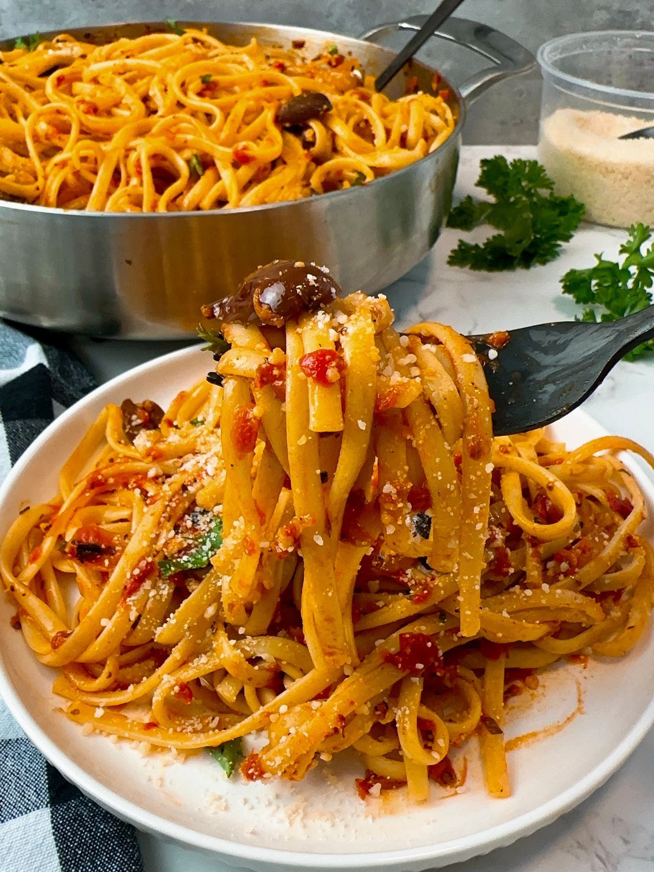 linguine with ajvar sauce
