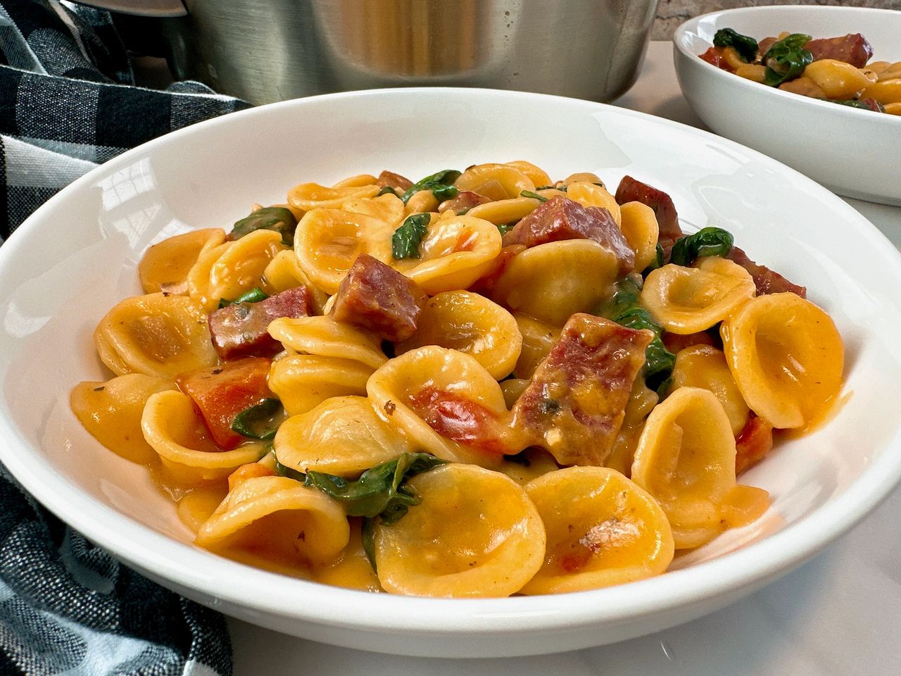 One Pot Cheesy Pasta with Summer Sausage One Pot Cheesy Pasta with Summer Sausage