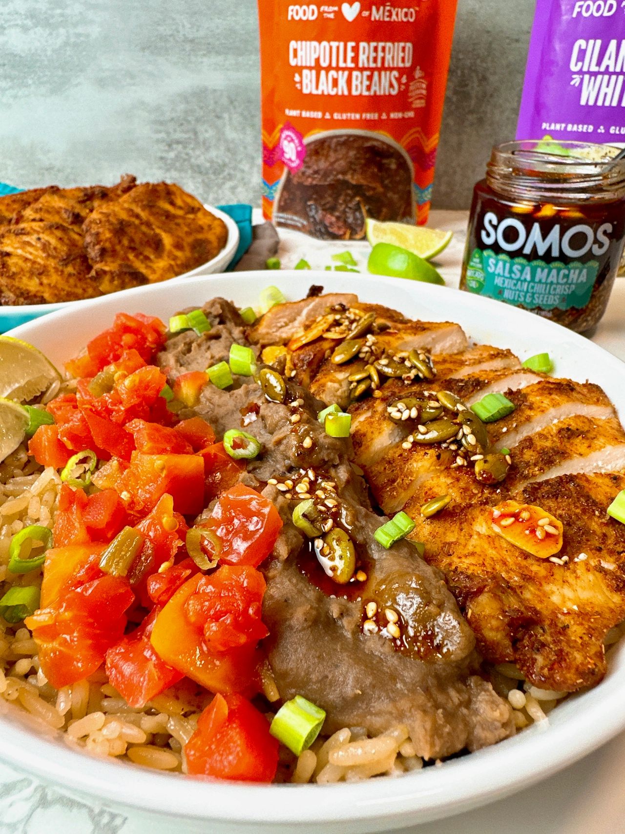 chili crisp chicken bowls