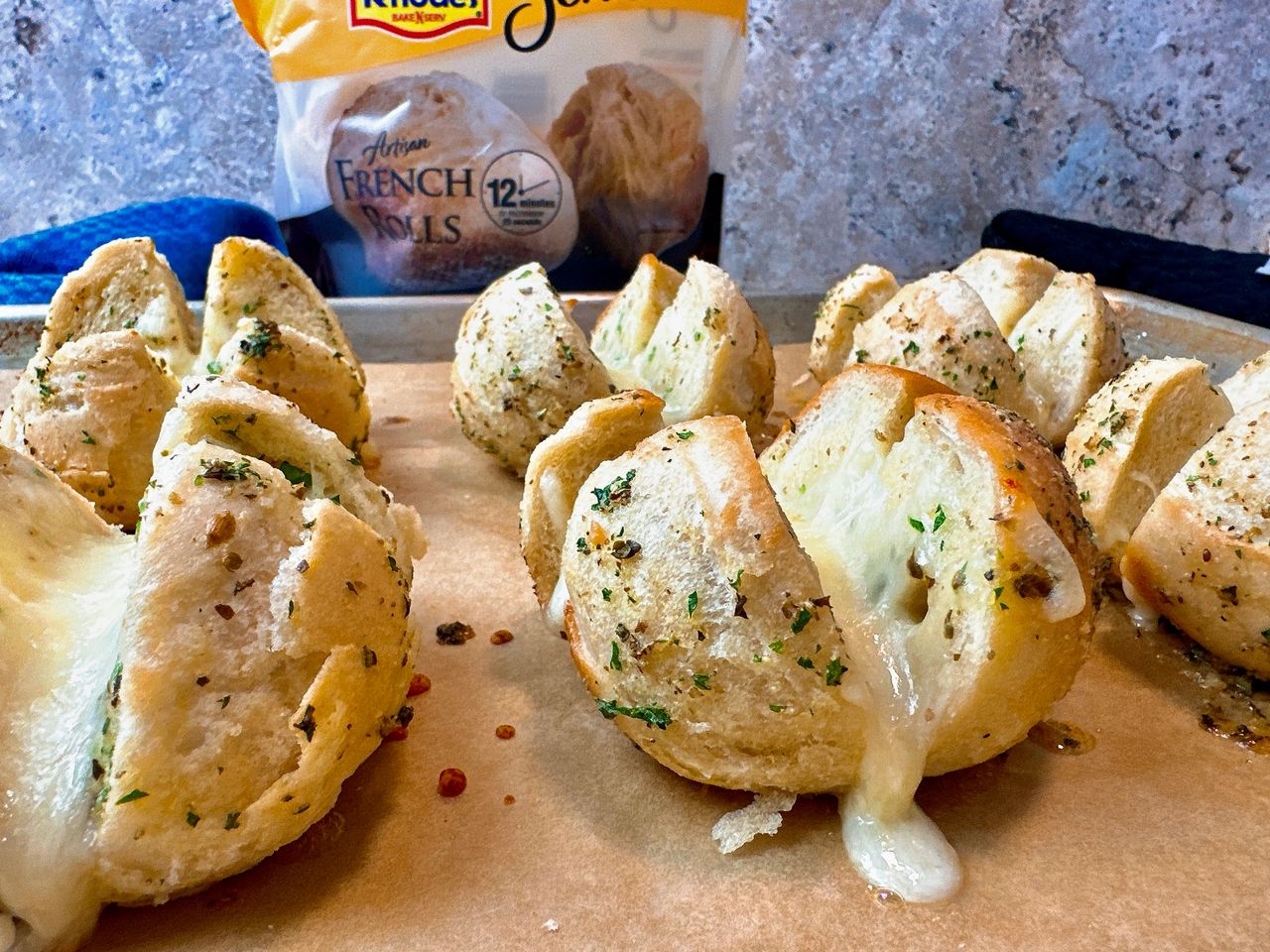 cheese stuffed dinner rolls