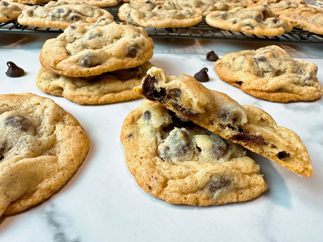 chocolate chip cookies