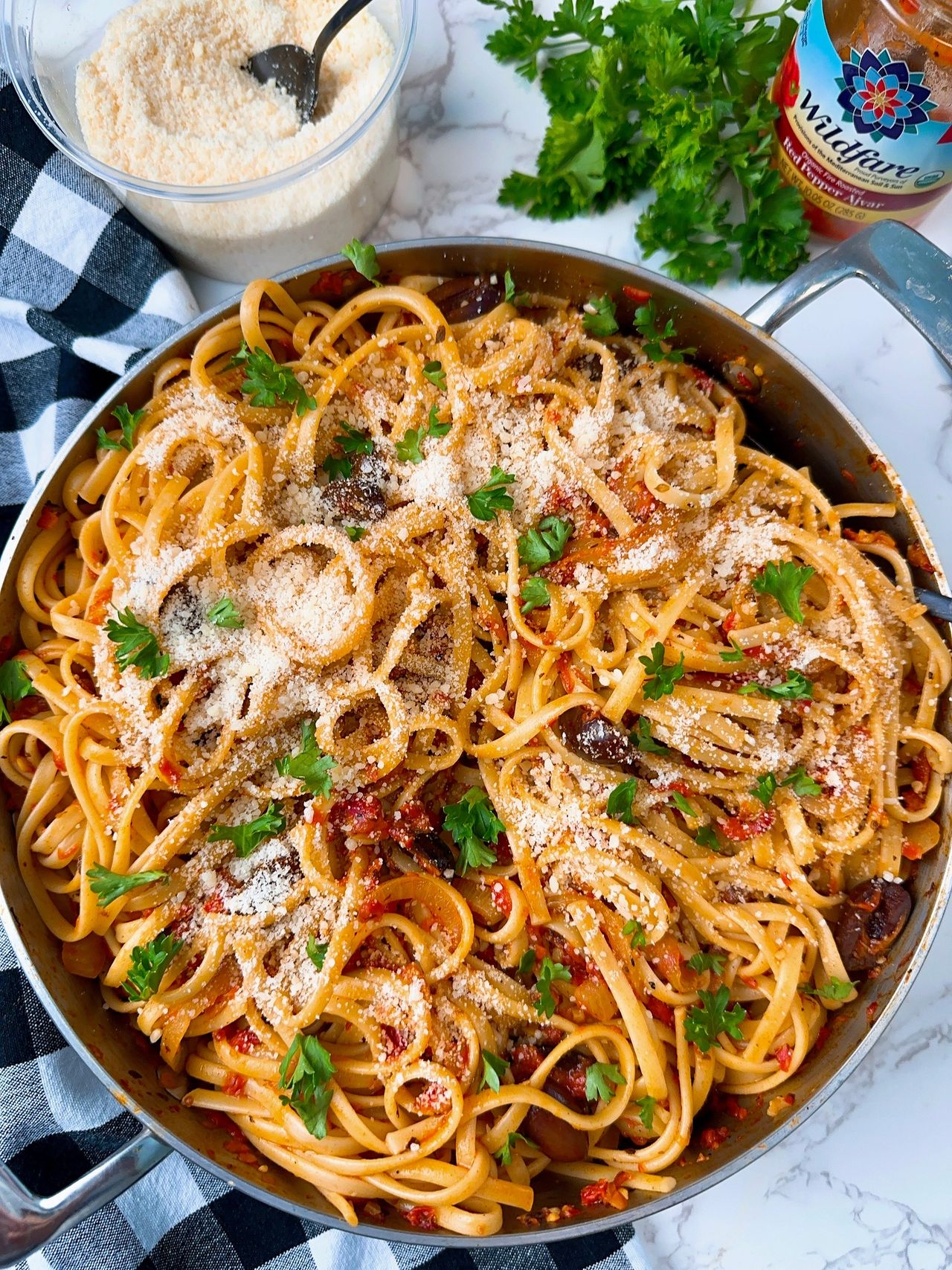 linguine with ajvar sauce