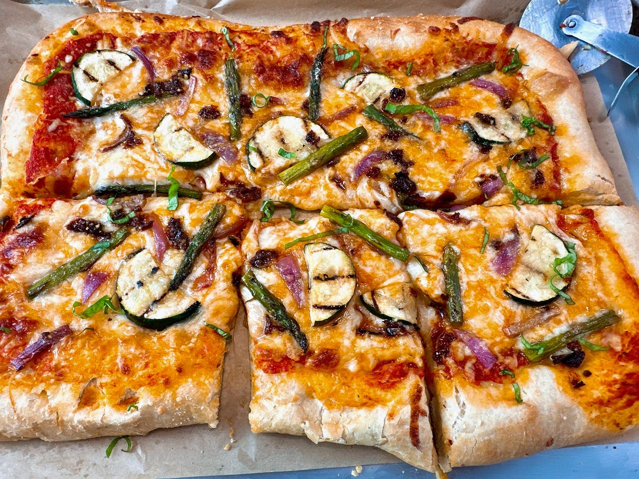 grilled vegetable pizza