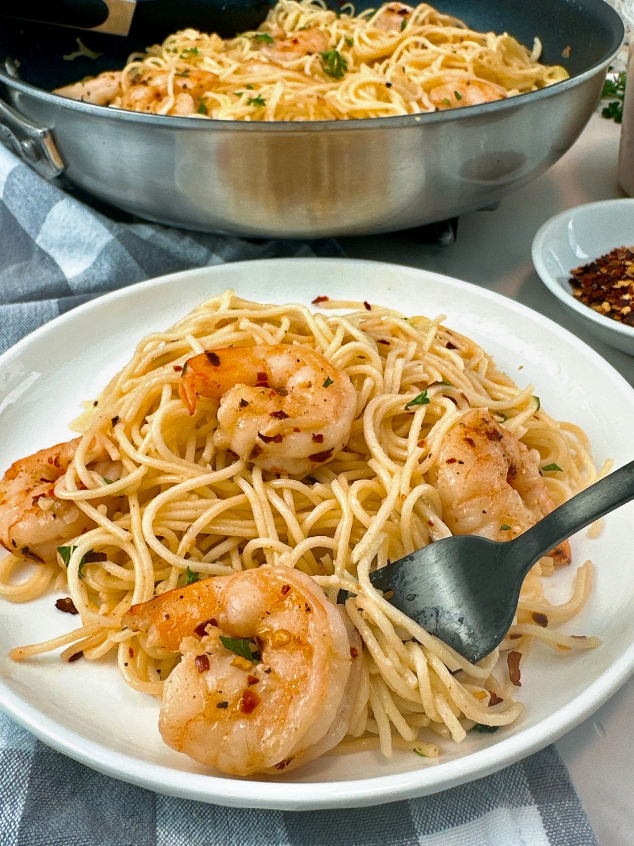 garlic shrimp and pasta