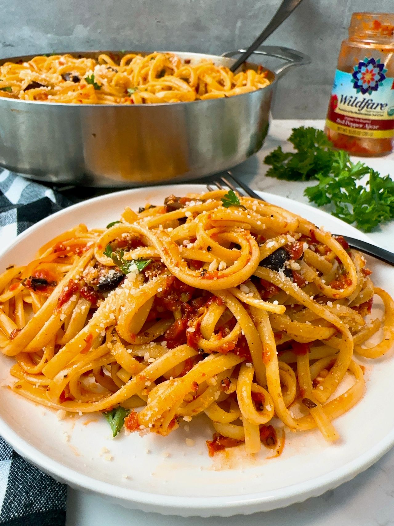 linguine with ajvar sauce