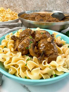 salisbury steak meatballs and gravy