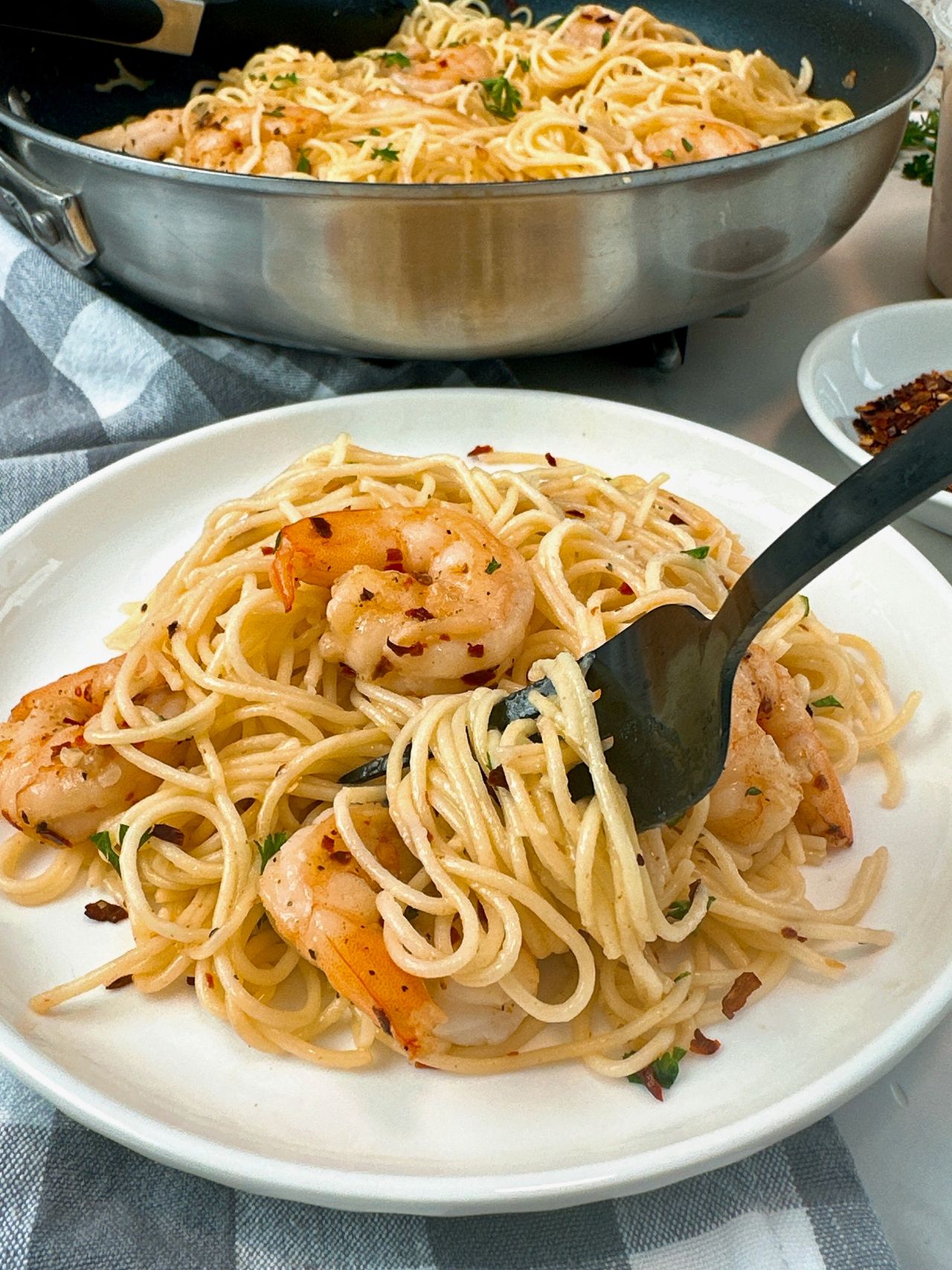 garlic shrimp and pasta