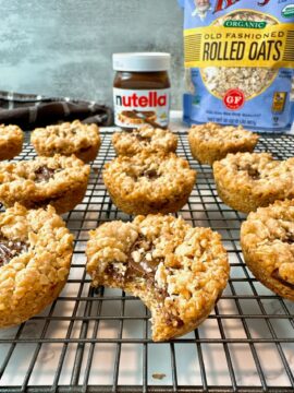 Oatmeal crumble cookies with nutella