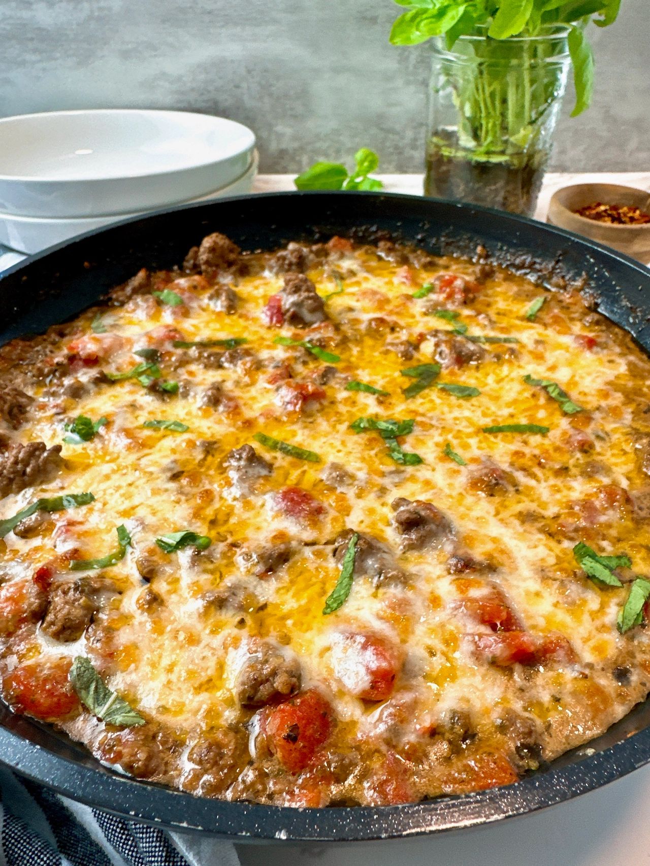 cheesy pesto beef and noodles