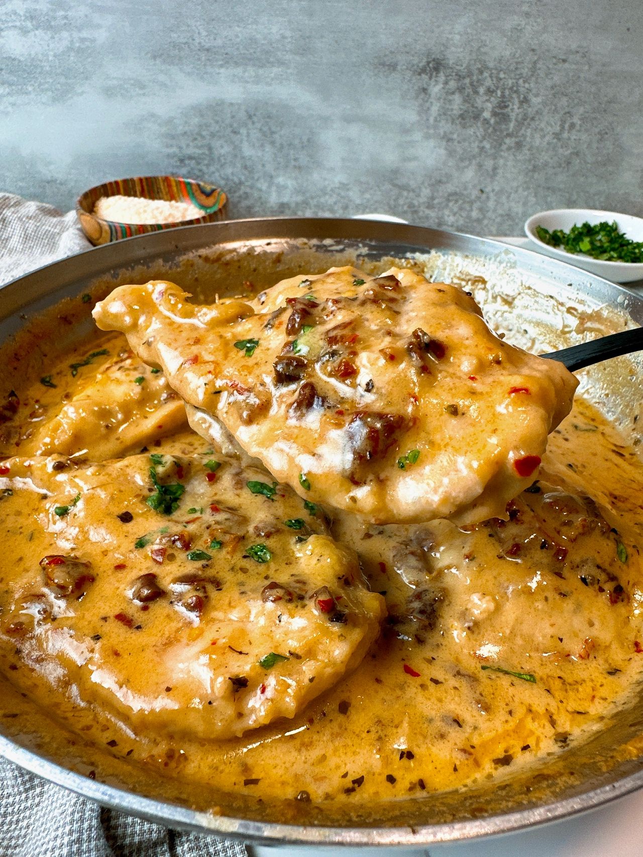 chicken in cream sauce