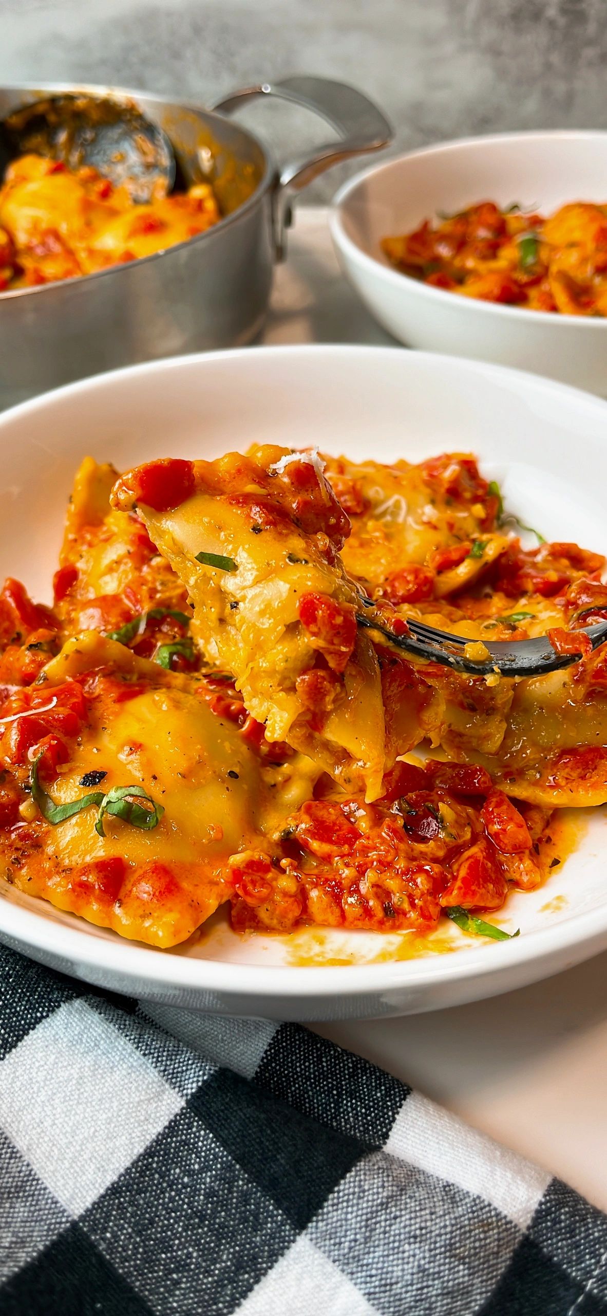 ravioli with red pepper sauce