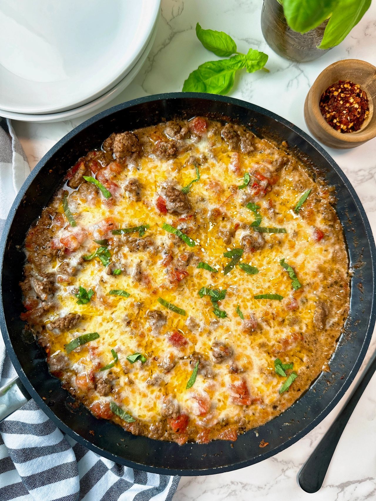 cheesy pesto beef and noodles