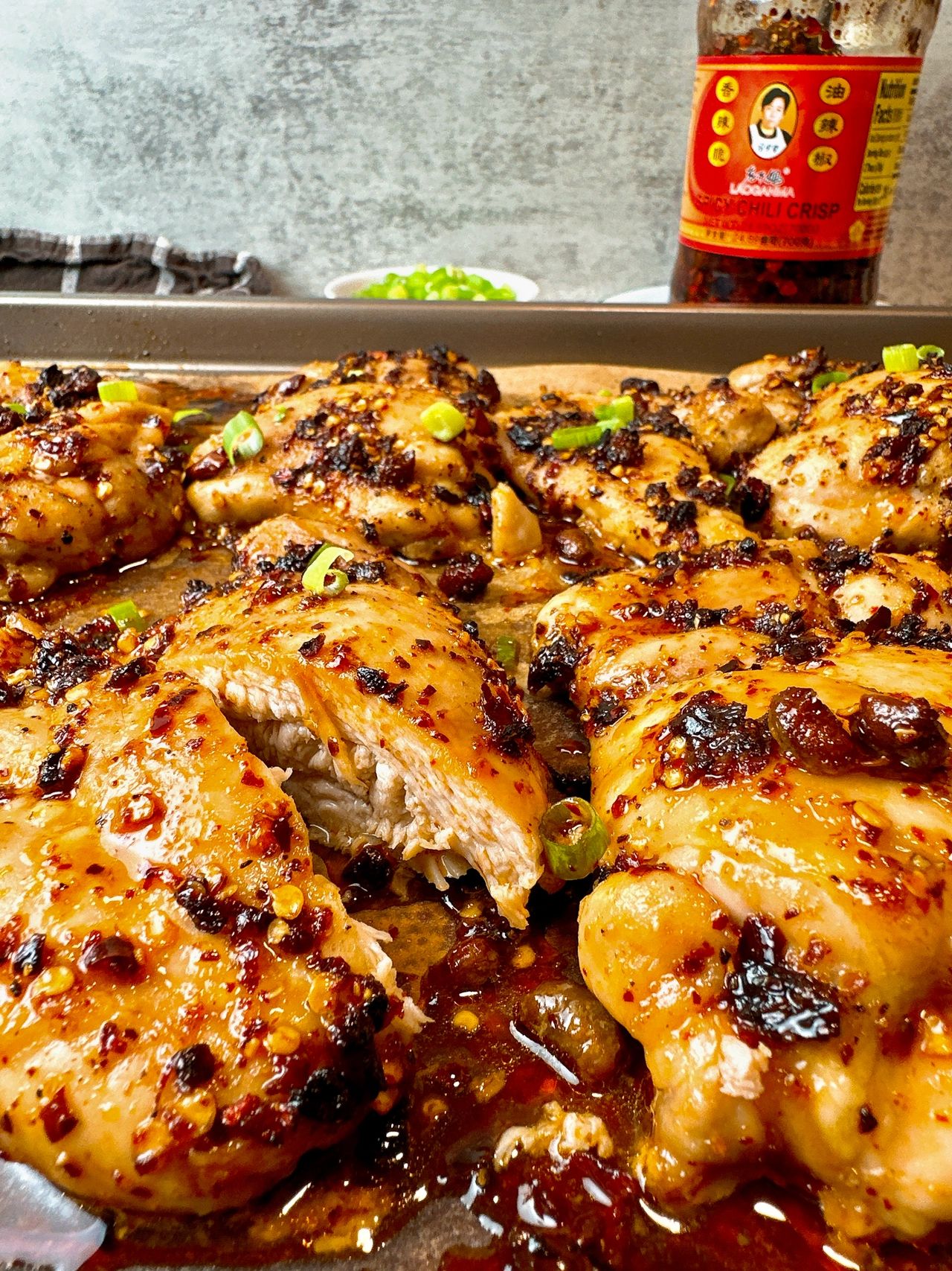 chili crisp chicken thighs