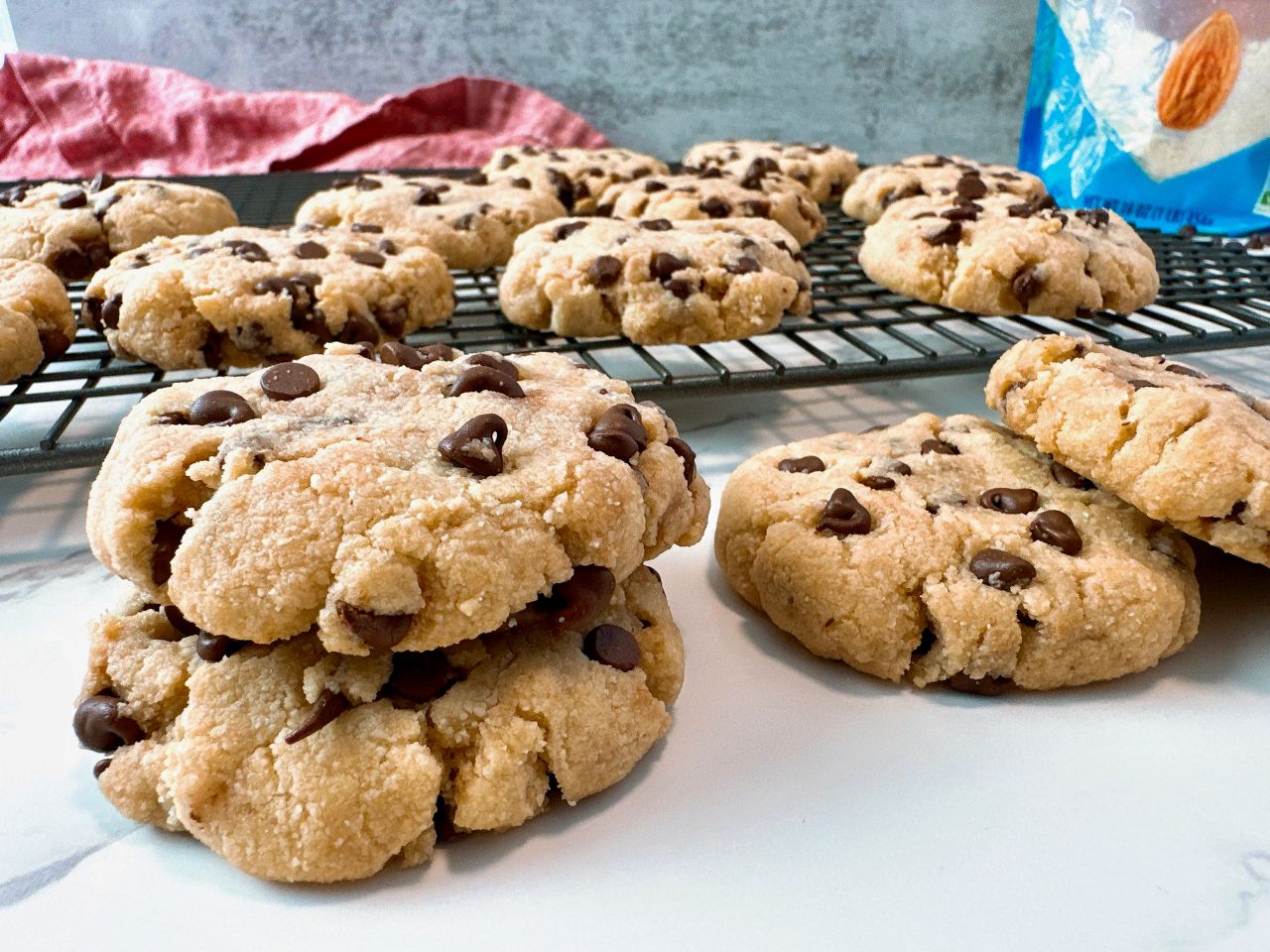 almond flour chocolate chip cookies