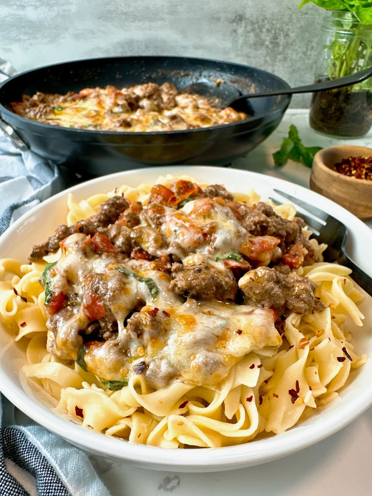 cheesy pesto beef and noodles