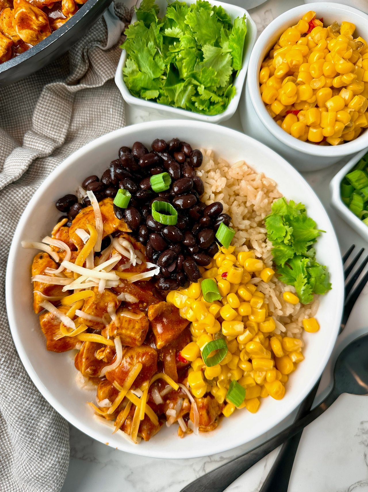 chicken enchilada bowls
