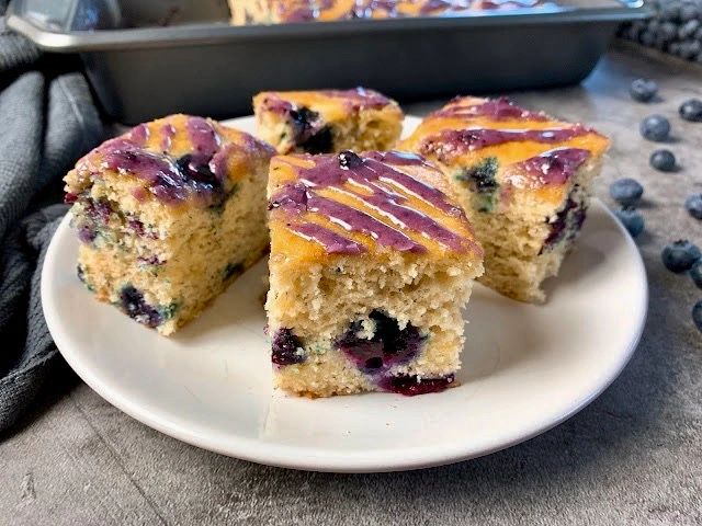banana blueberry cake