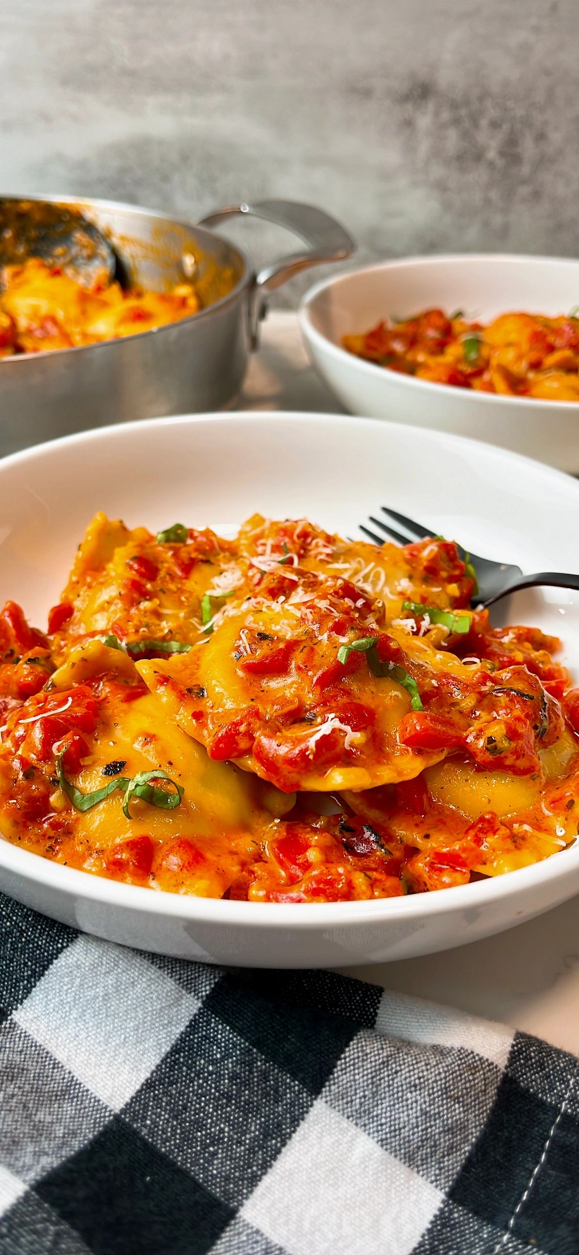 ravioli with red pepper sauce