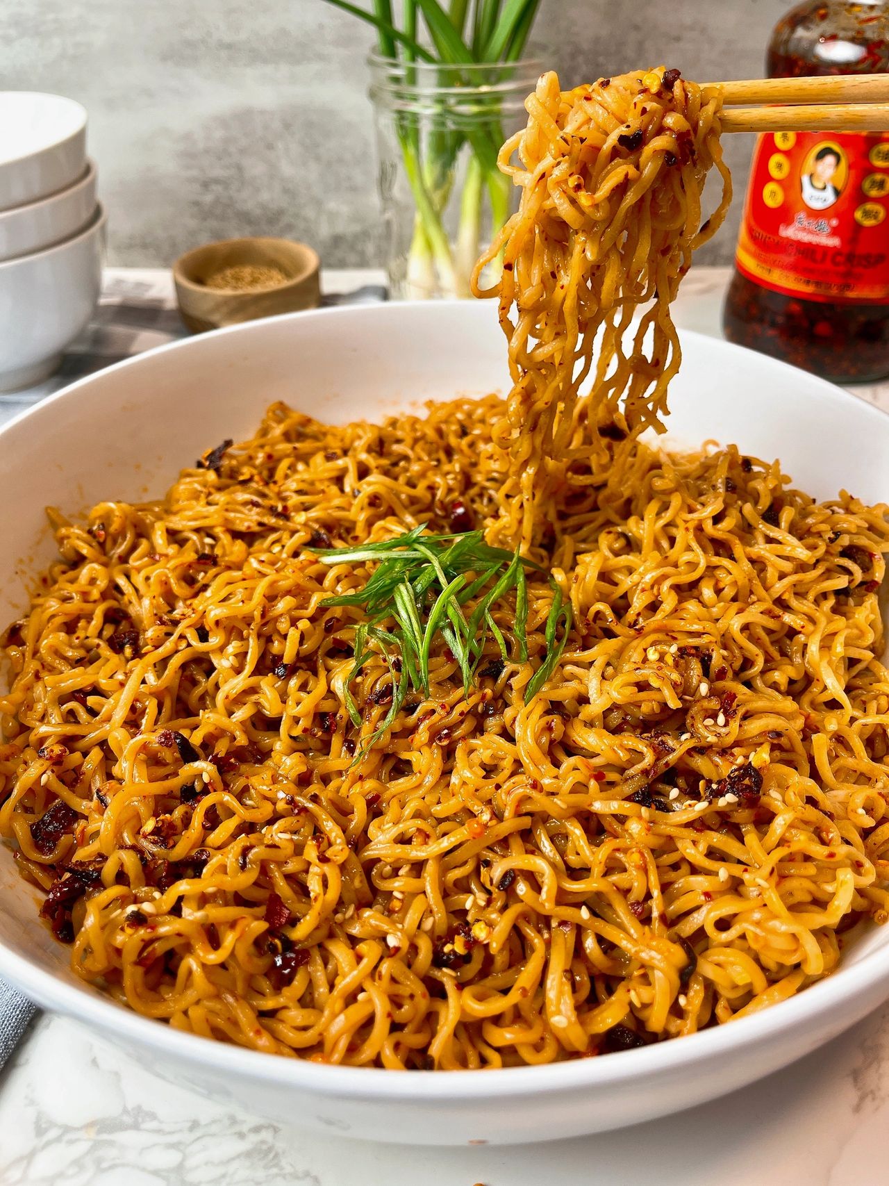 ramen noodles with chili crisp