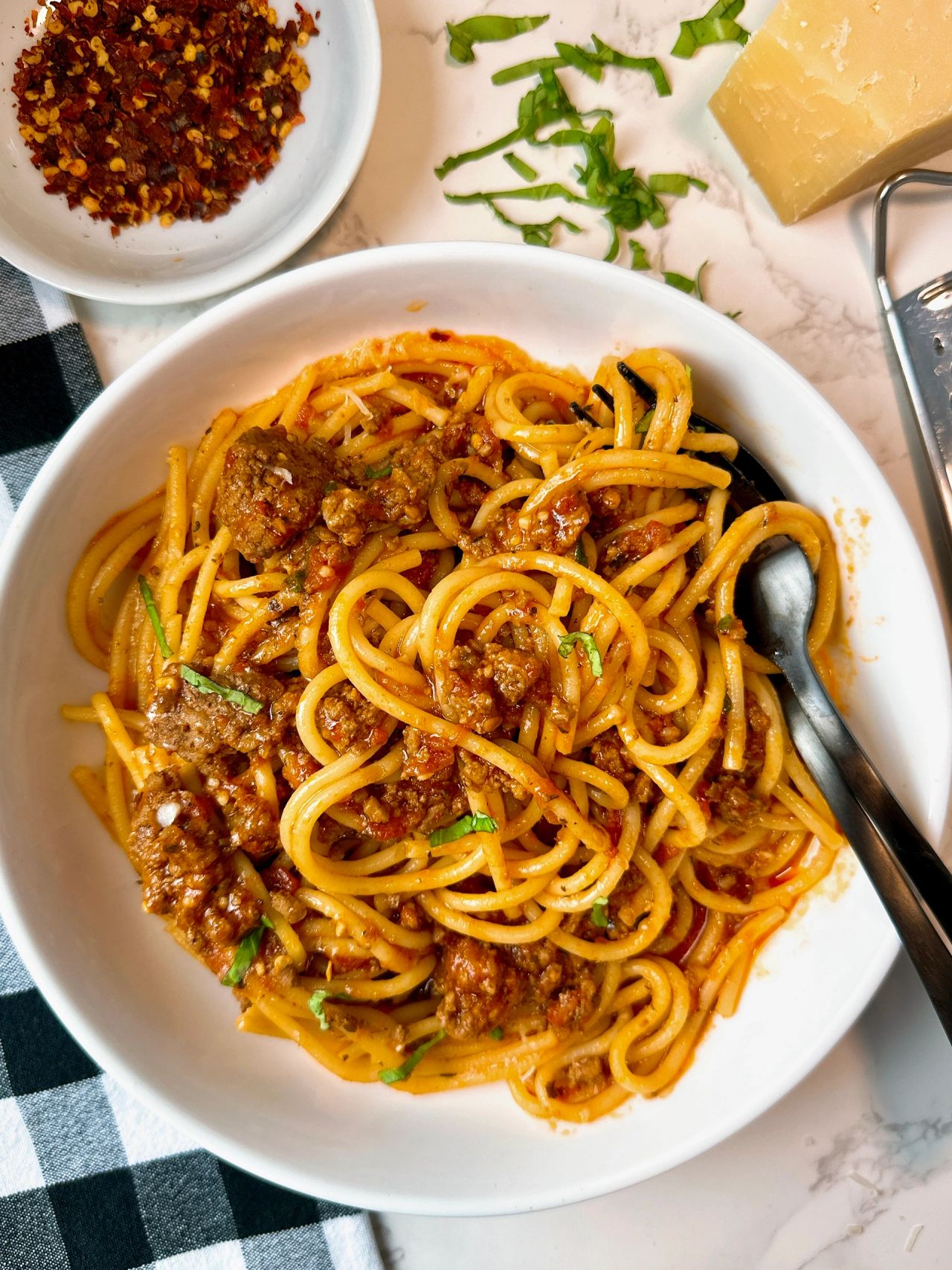 spaghetti and meat sauce