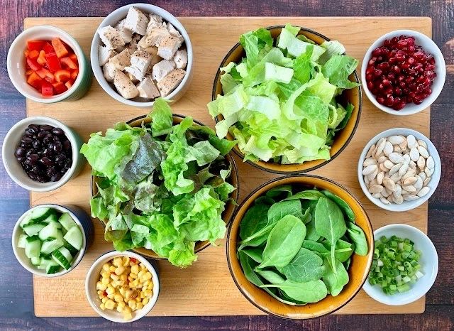 salad with chicken and pomegranate seeds