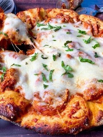 chicken parmesan pizza