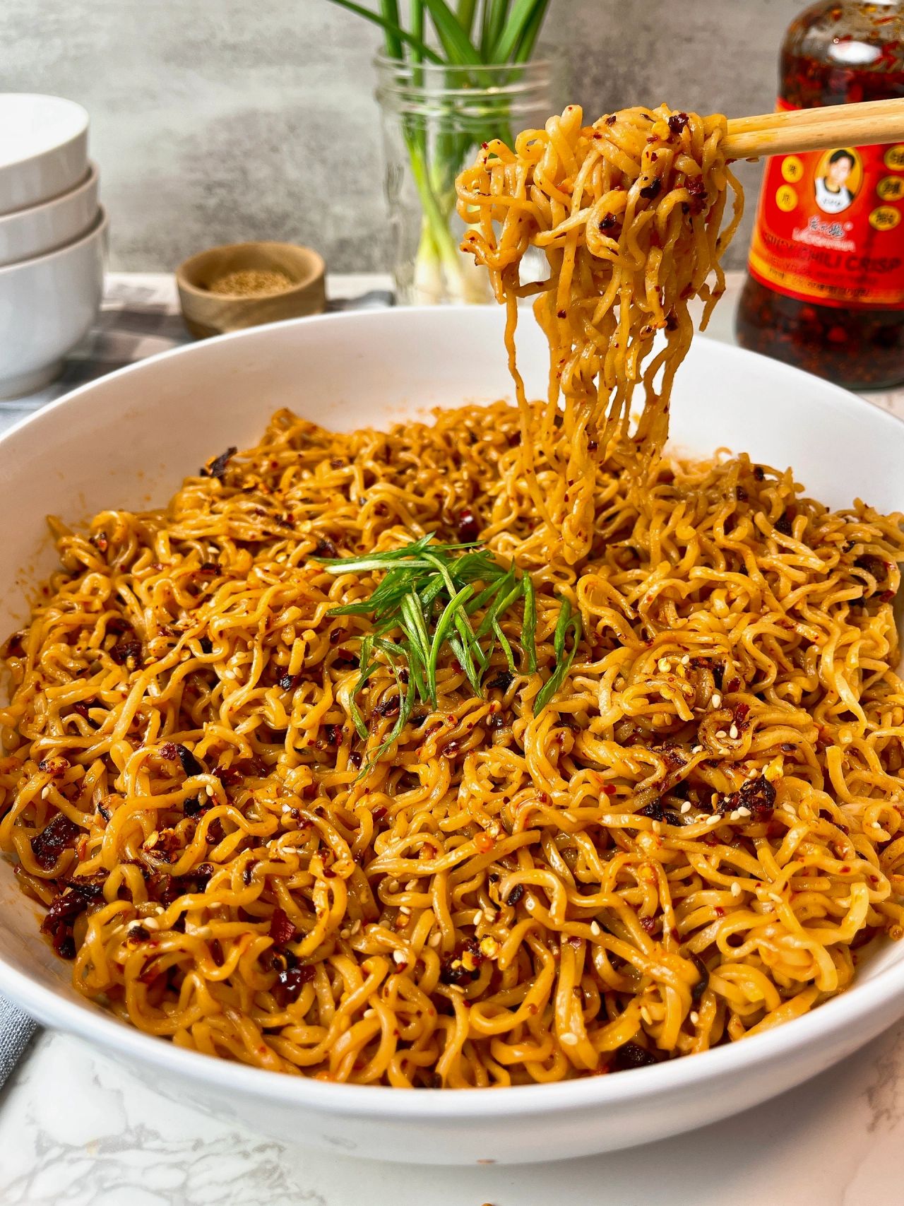 ramen noodles with chili crisp